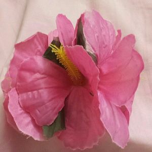 Plastic Hawaiian Hot Pink Canvas Flower Hair Clip